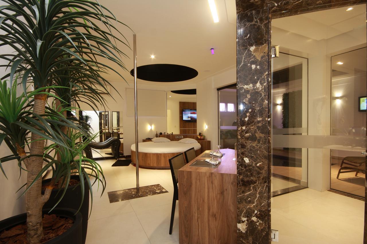 Motel Imperium (Adults Only) 奥萨斯库 外观 照片