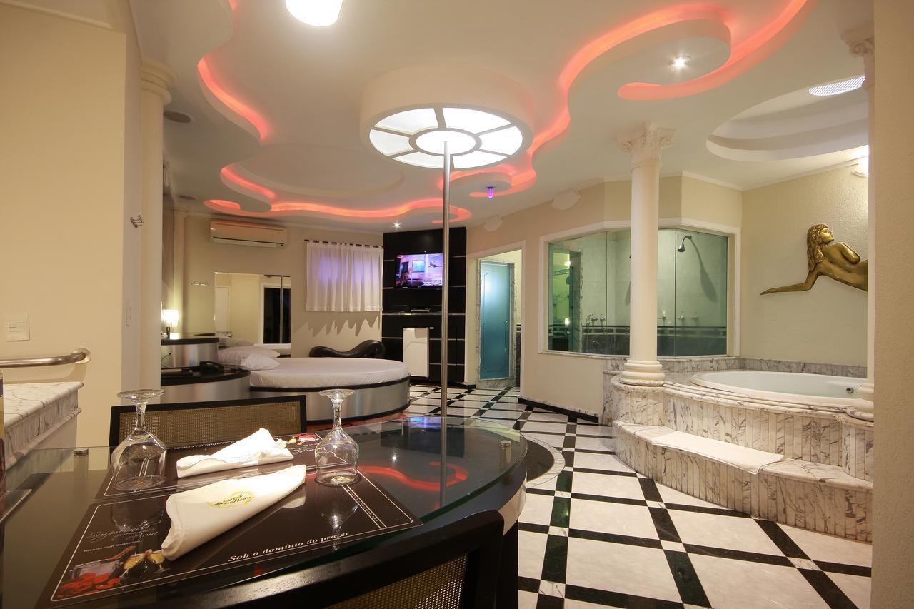 Motel Imperium (Adults Only) 奥萨斯库 外观 照片